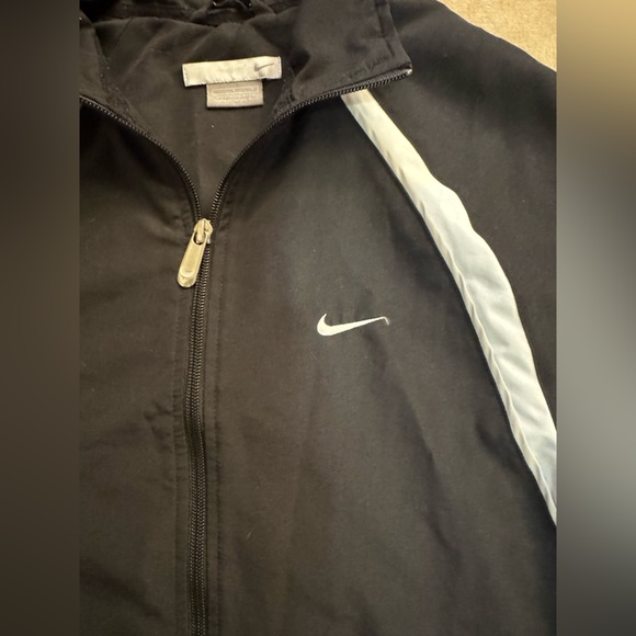 Nike vintage wind breaker - Picture 6 of 6